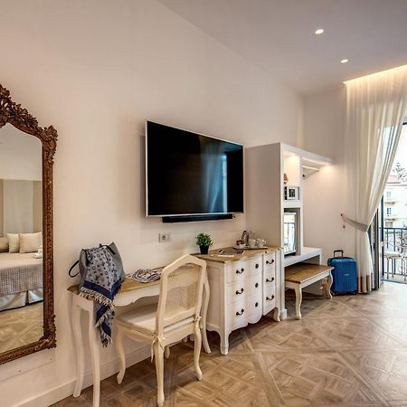 Sorrento Square Suites Exterior photo